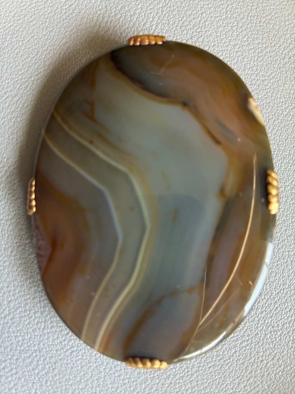 Large Natural Banded Agate Brooch, Cabochon Set in Gold Toned Prong/ball set